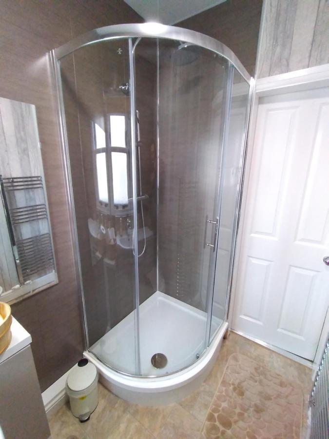 Cosy 2-Bdr Apartment & 15 Minutes To Edinburgh By Train & Free Parking Prestonpans Bagian luar foto