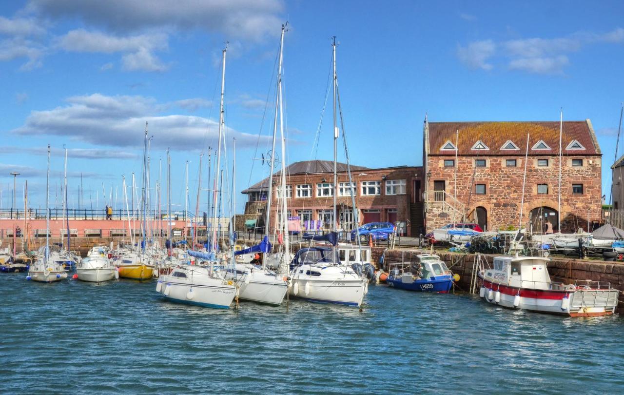 Cosy 2-Bdr Apartment & 15 Minutes To Edinburgh By Train & Free Parking Prestonpans Bagian luar foto